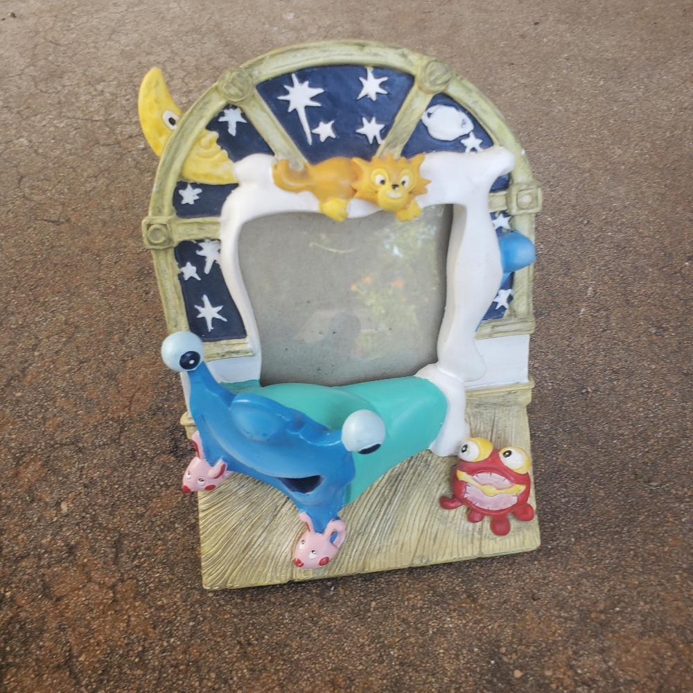 terragraphics Fantasy Nursery Kids Celestial Cat Picture frame  3x3 Pic Size